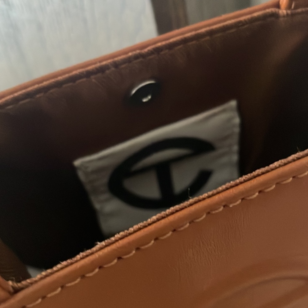 Small Tan Telfar bag 🤎 - Picture 5 of 5